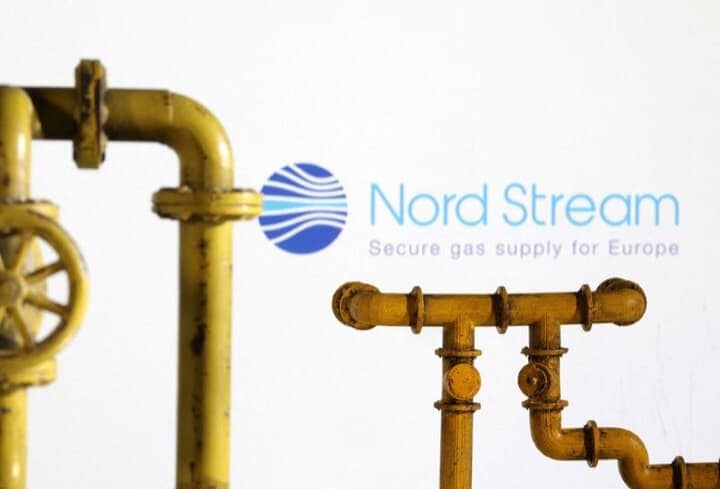 独メディアによると、ロシアと欧州を結ぶ主要ガスパイプライン「ノルドストリーム1」の運営会社は、ロシアからドイツへのガス供給開始を発表した。写真はボスニア・ヘルツェゴビナのゼニツァで18日撮影（2022年　ロイター／Dado Ruvic）