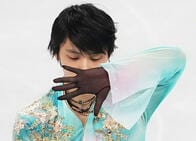 現役続行に前向きな羽生結弦が「銀盤の皇帝」に重なる