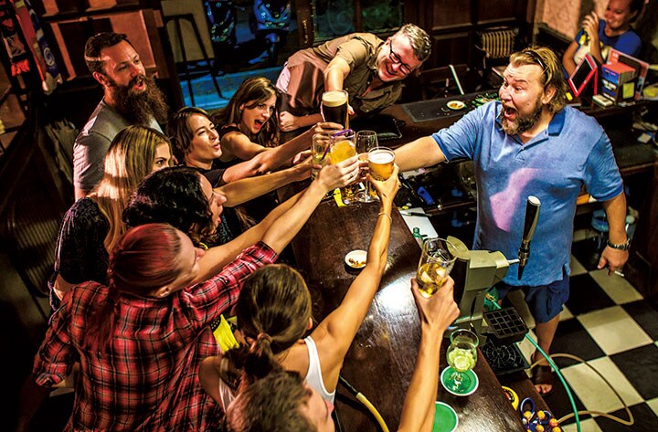 大量のアルコールを受け付けなくなる遺伝子変異体が注目されている　Ilya Terentyev/ISTOCKPHOTO