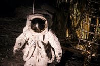 月面の宇宙放射線は地表の200倍、月面滞在は２ヶ月が限度か？