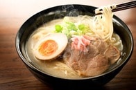 62歳の医師が｢ラーメンのスープを最後まで飲み干す｣理由　塩分の摂り過ぎより高齢者が注意すべきことは？
