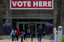 焦点：米中間選挙巡る賭け急増、予測市場のインサイダー対策は苦戦か