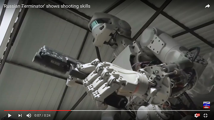 ロシア版ターミネーター？　Russian Army/YOUTUBE