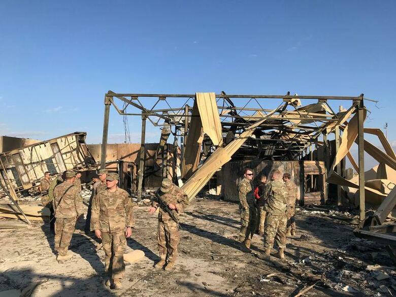 イランが先月行ったイラクの米軍基地攻撃で外傷性脳損傷（TBI）を負ったと診断された米軍関係者が100人余りに増加したことが分かった。イラク・アンバー県のアルアサド空軍基地で1月撮影（2020年　ロイター/イランが先月行ったイラクの米軍基地攻撃で外傷性脳損傷（TBI）を負ったと診断された米軍関係者が100人余りに増加したことが分かった。）