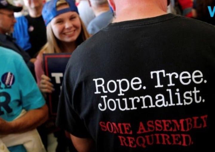 今回問題になったTシャツは以前からいわくつきだった...... YouTube