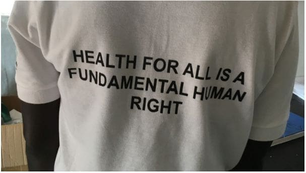 シバの着ていたポロシャツの超かっこいいメッセージ（スマホ撮影）