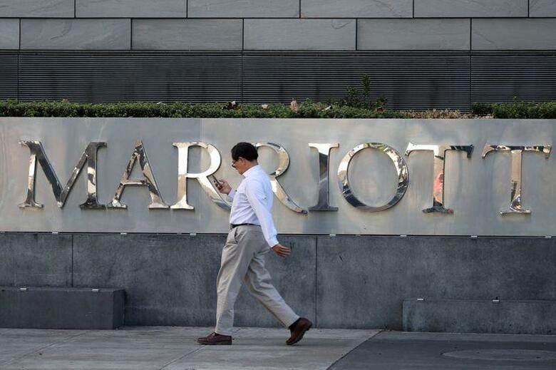 ホテルチェーン世界最大手マリオット・インターナショナル<MAR.O>が、新型コロナウイルス流行による事業への影響から、従業員の一時帰休に踏み切っていると米紙ウォール・ストリート・ジャーナルが１７日報じた。ロサンゼルスで２０１７年１１月撮影（２０２０年　ロイター/LUCY NICHOLSON）