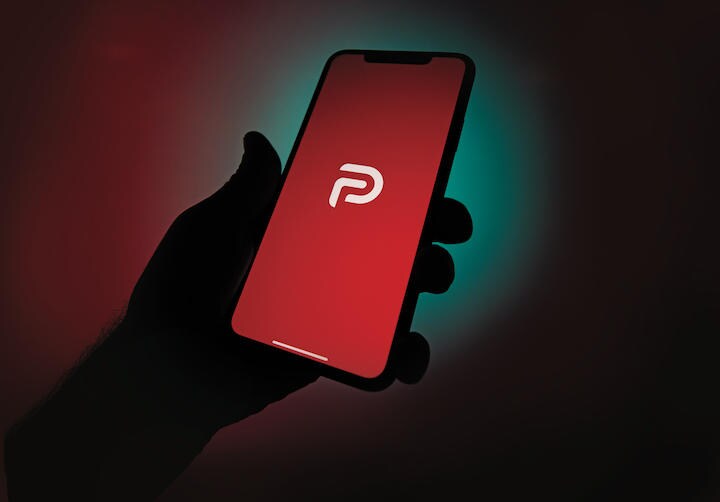 パーラーからは多くのデマサイトにリンクが貼られていた　Jaap Arriens-Nurphoto/ GETTY IMAGES