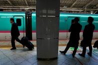 ＪＲ東、えきねっとなど会員情報が流出　ソフトバンク系攻撃の影響