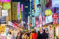 「韓国人」とひとくくりにする人たちへ──日本との縁を育んできた韓国人たちの物語