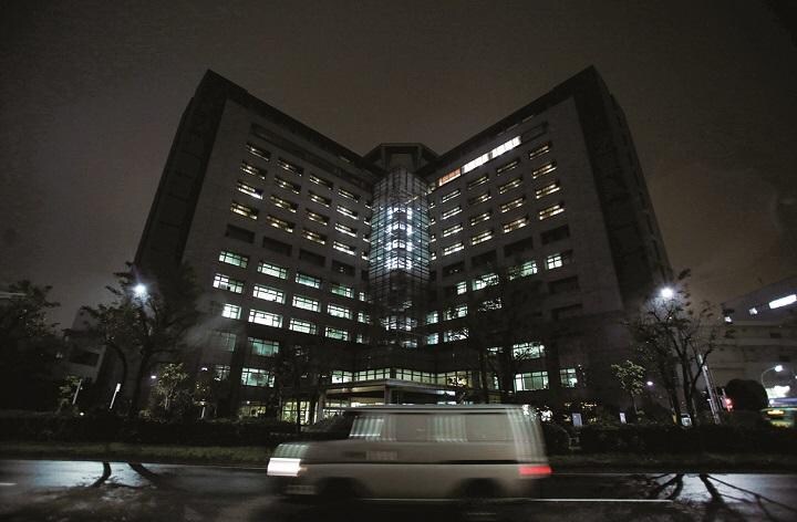 どの国でも入管は外国人には不快な施設だが（東京入管）　YUYA SHINOーREUTERS