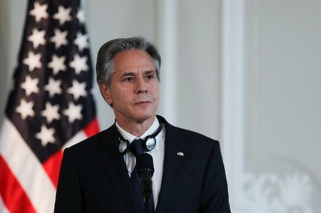 　１０月４日、米国務省報道官は、ブリンケン国務長官（写真）が日韓外相と電話会談し、日本上空を通過する弾道ミサイルを発射した北朝鮮を「強く非難」したと表明した。写真はコロンビアのボゴタ で３日撮影（２０２２年　ロイター／Luisa GonzalezPool ）