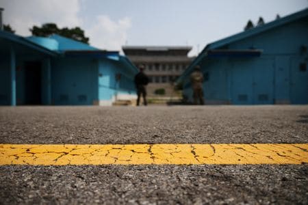 韓国国防省は４日、北朝鮮との軍事境界線沿いに設置された対北朝鮮宣伝放送用の拡声器の撤去を開始したと発表した。写真は北朝鮮との国境・板門店のDMZで２０２２年に撮影（２０２５年　ロイター／Kim Hong-Ji）