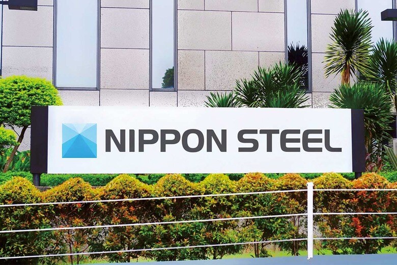 POETRA.RH/SHUTTERSTOCK