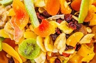 体には良くても歯には最悪？ 歯科医が「間食には絶対選ばない」５つの健康食品