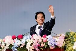 台湾は平和重視も自由放棄せず、頼総統が双十節で演説