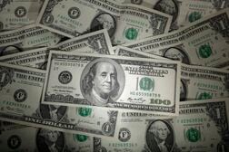 ＮＹ外為市場＝ドル急伸、160円台　ＦＲＢ議長が利上げ示唆