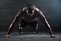 まずは「プッシュアップ」からマスターせよ！...超初心者でもできる「自重トレーニング」とは？