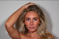 【動画】「12時間で1057人と寝る」チャレンジ動画...女性クリエイター、赤裸々な内容を公開