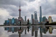 アメリカと中国を天秤に掛ければいいのか？ 日和見で日本が失う自由と民主主義