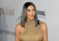 キム・カーダシアンがインスタに投稿した「東京」の写真に非難殺到、その理由