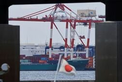 貿易収支、8月は1兆1056億円の赤字　市場予想とほぼ一致