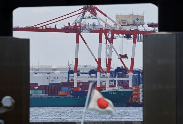 写真は8月20日、都内のコンテナ港で撮影。REUTERS/Issei Kato