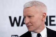 CNNの同性愛アンカー、アンダーソン・クーパーに赤ちゃん誕生