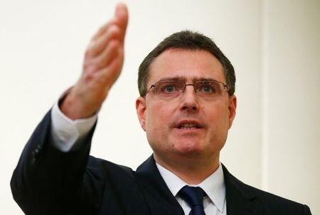　５月２９日、スイス国立銀行（中央銀行）のジョルダン総裁は、国内紙Schweiz amWochenendeとのインタビューで、中銀は世界経済の回復を引き続き慎重ながら楽観しており、国内のインフレリスクは小さいとの見方を示した。写真はチューリッヒで２０１４年１２月撮影（２０２１年　ロイター／Arnd Wiegmann）