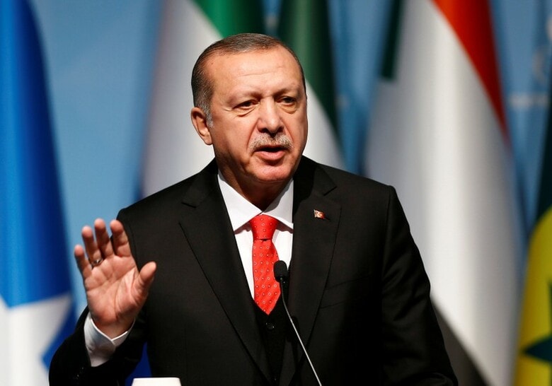１２月１７日、トルコのエルドアン大統領（写真）は、イスラエルが併合した東エルサレムに将来大使館を開設する意向を明らかにした。イスラエルは１９６７年に東エルサレムを占拠し併合、東西エルサレムを不可分と主張しているが、国際的には認められていない。イスタンブールで１３日撮影（２０１７年　ロイター／OSMAN ORSAL）