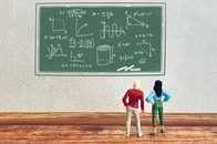 大学院博士課程を「フリーター生産工場」にしていいのか?