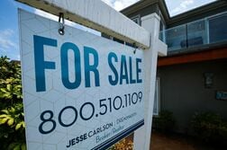 米30年物住宅ローン金利7.12％、2年超ぶり高水準＝米抵当銀行協会