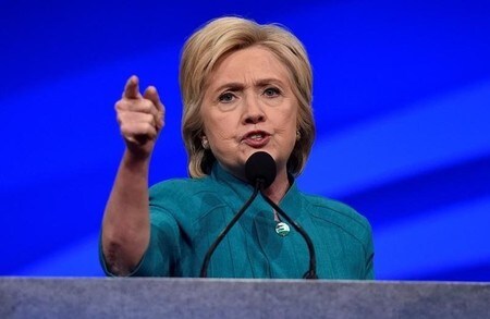 　７月２１日、米大統領選の民主党候補指名がほぼ確実となったヒラリー・クリントン前国務長官は、早ければ２２日にも副大統領候補を発表する見通し。写真はラスベガスで１９日撮影（２０１６年　ロイター/David Becker）