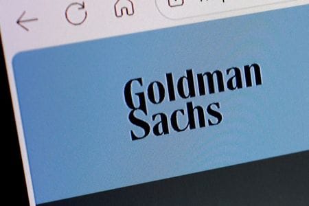 ゴールドマン・サックスのロゴの資料写真。REUTERS/Dado Ruvic/Illustration