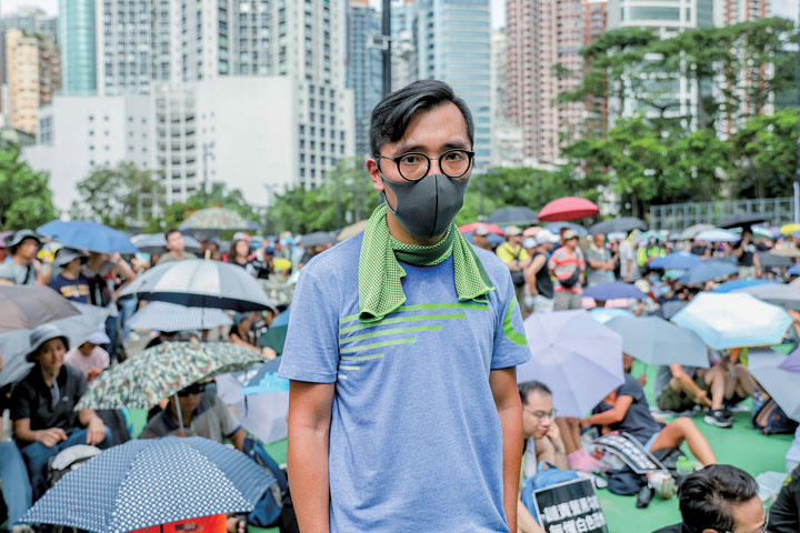 PHOTOGRAPH BY VIOLA KAM