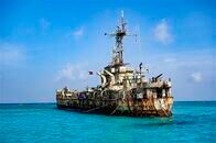 中国､南シナ海で横暴続々と　フィリピンのEEZ内座礁船の撤去を要求　