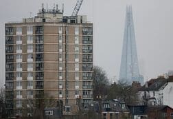 英、低家賃住宅に10年で390億ポンド　初回100億ポンドはロンドン重点