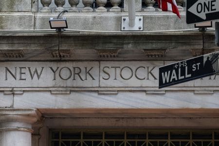 米ニューヨーク証券取引所（ＮＹＳＥ）で2025年4月撮影。REUTERS/Kylie Cooper