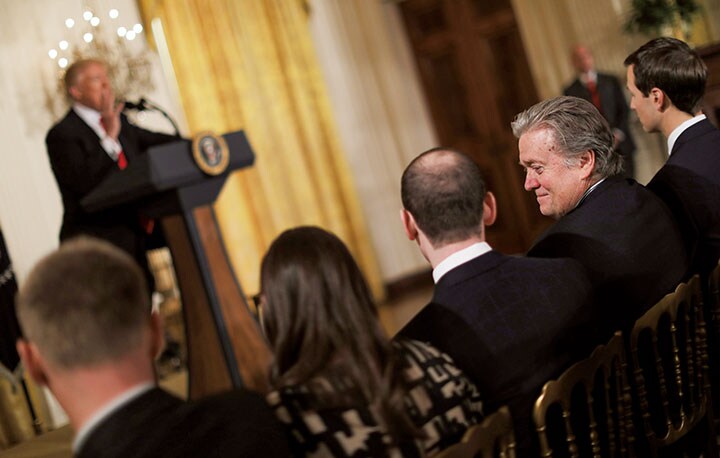 トランプの側近グループがアメリカの安全保障政策を牛耳りつつある　Carlos Barria-REUTERS