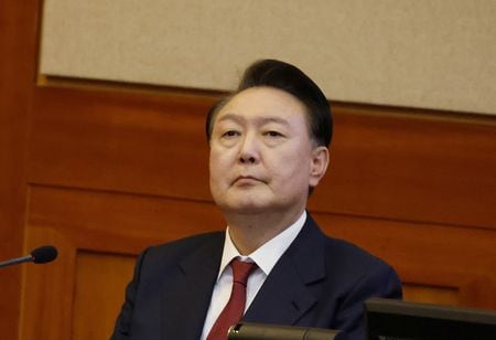 　韓国の裁判所は２４日、検察が申請した尹錫悦大統領の勾留延長を認めない判断を下した。２３日代表撮影（２０２５年　ロイター）