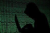 中国、量子通信衛星で「傍受不能な」量子鍵配送技術を初めて実現