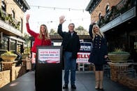 イバンカとハリスが相次ぎ応援、ジョージア州決選投票が超重要な理由