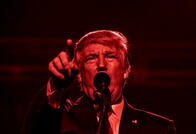 トランプ後の共和党とQアノン、アメリカのファシズム的未来