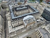 英中銀、市場混乱のなか国債売却見直し　20・30年債停止を計画＝報道