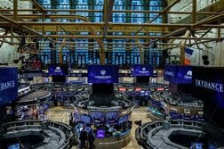 米国株式市場＝Ｓ＆Ｐ・ナスダック下落、原油急騰で　半導体株が安い