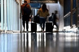 インフレで旅行も「二極化」が進行…最も痛手を受けるのは「エコノミークラス利用者」