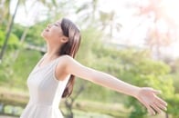性格が暗くても大丈夫　「明るい気持ち」になれる科学的な方法...ほか、いまイチオシの本