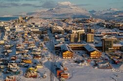 ノルウェー、グリーンランド中心都市に総領事館開設へ　首相表明