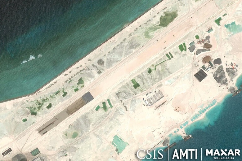ベトナムが埋め立てを行うスプラトリー諸島の柏礁　AMTI