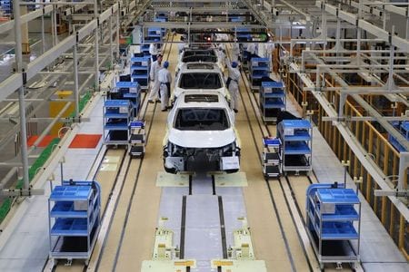 ホンダ は３０日、現地当局の業務停止命令に従い、中国各地にある工場の稼働停止を延長すると発表した。写真は湖北省武漢市にある東風汽車とホンダの合弁工場。２０１９年４月撮影（２０２０年　ロイター/Norihiko Shirouzu）